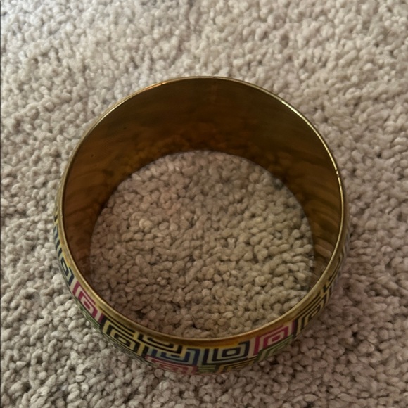 Colorful Geometric Patterned Bracelet - Picture 3 of 4